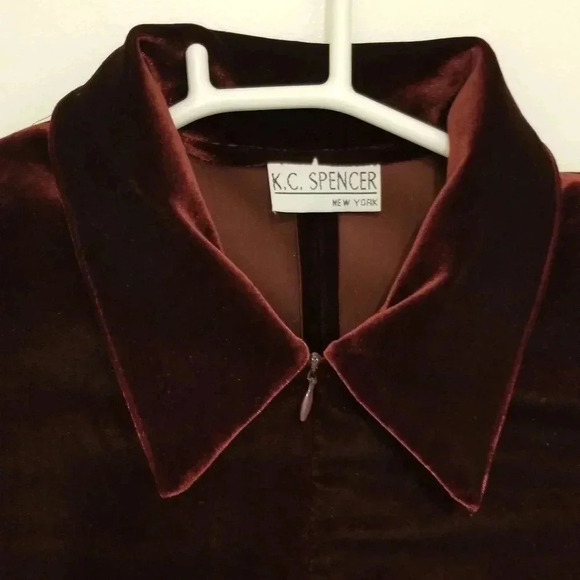 K.C. Spencer New York Velvet Dress size 8P - Picture 2 of 6